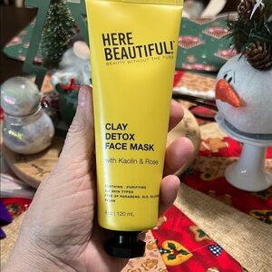 NEW HERE BEAUTIFUL Yellow Clay Detox Face Mask